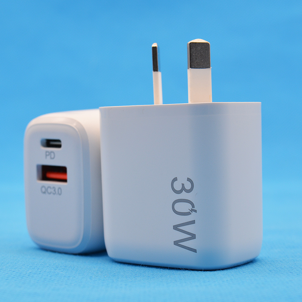 Dedicated 30W Multi-Port Charger USB Multi-Port PD Fast Charging QC3.0 Multi-Port Charging Head Fast Charging Charging Head