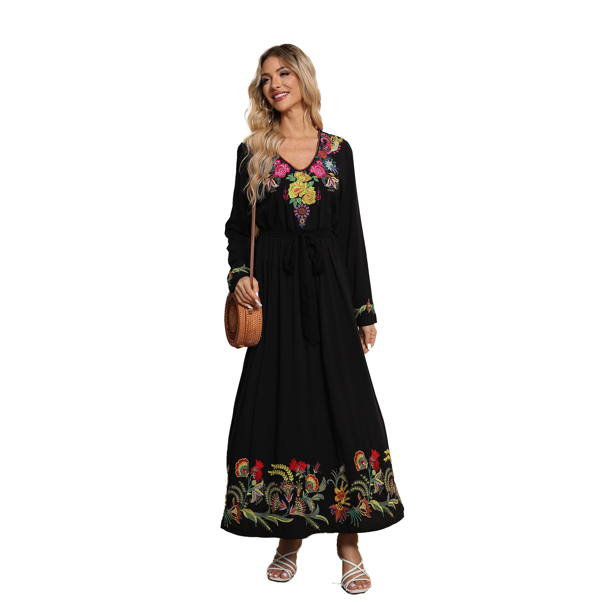 Embroidered dress women's independent station platform