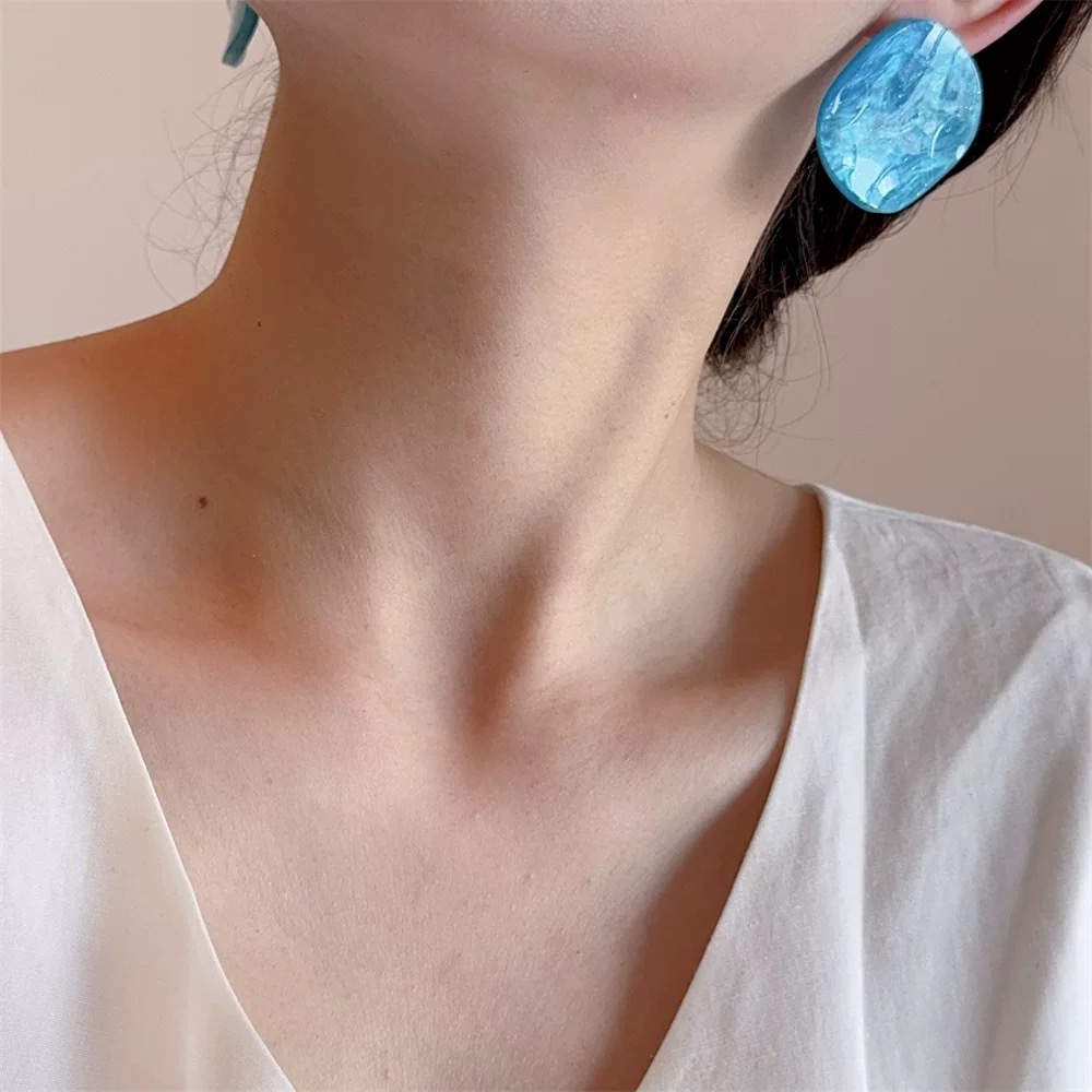 Candy Color Twisted Piece Round Acetate Earrings for Women Niche Vacation Style Ear Pin Ear Accessories
