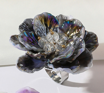 High-quality fresh and sweet colorful resin petal flower dopamine adjustable ring