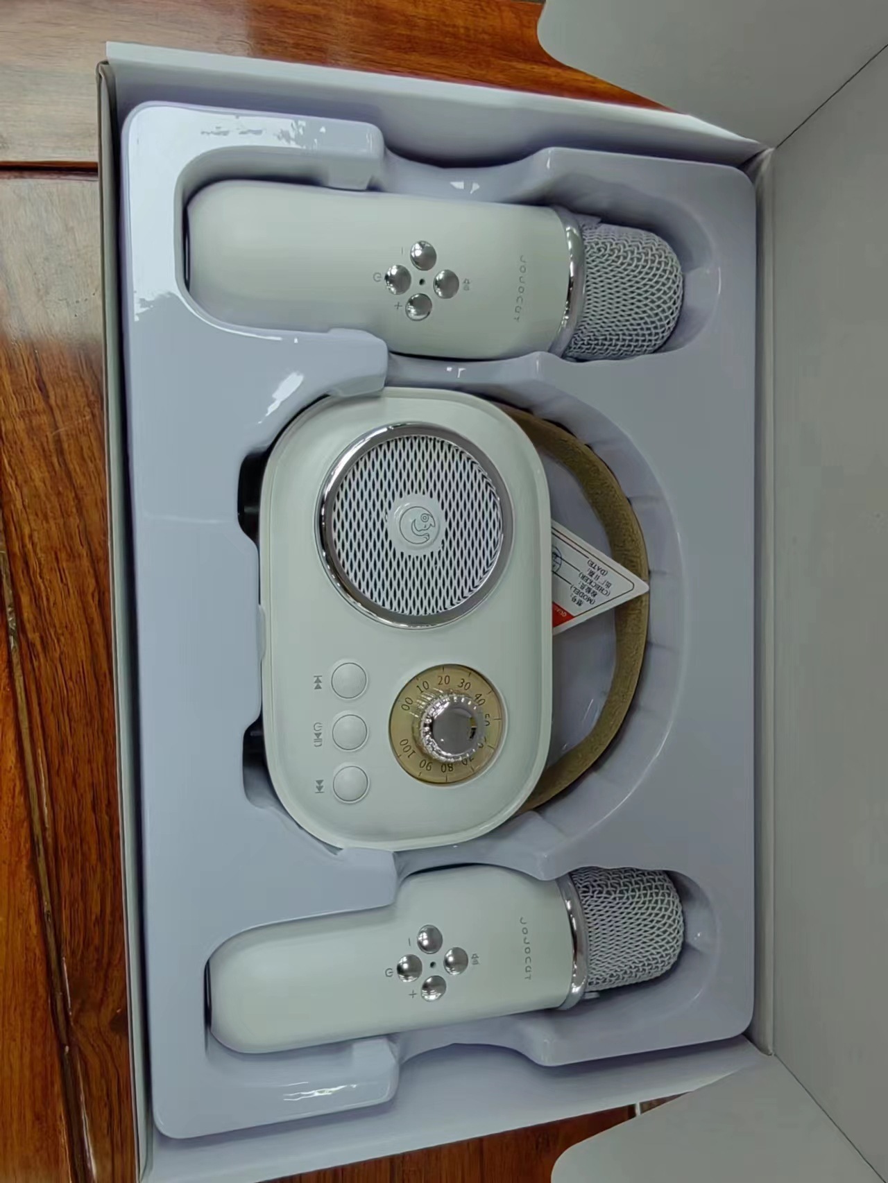 双麦白色