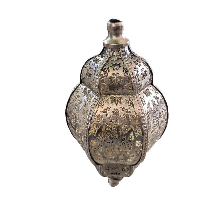 Solar Outdoor Courtyard Light Baroque Iron Art Hollow Atmosphere Projection Light Solar Iron Art Light