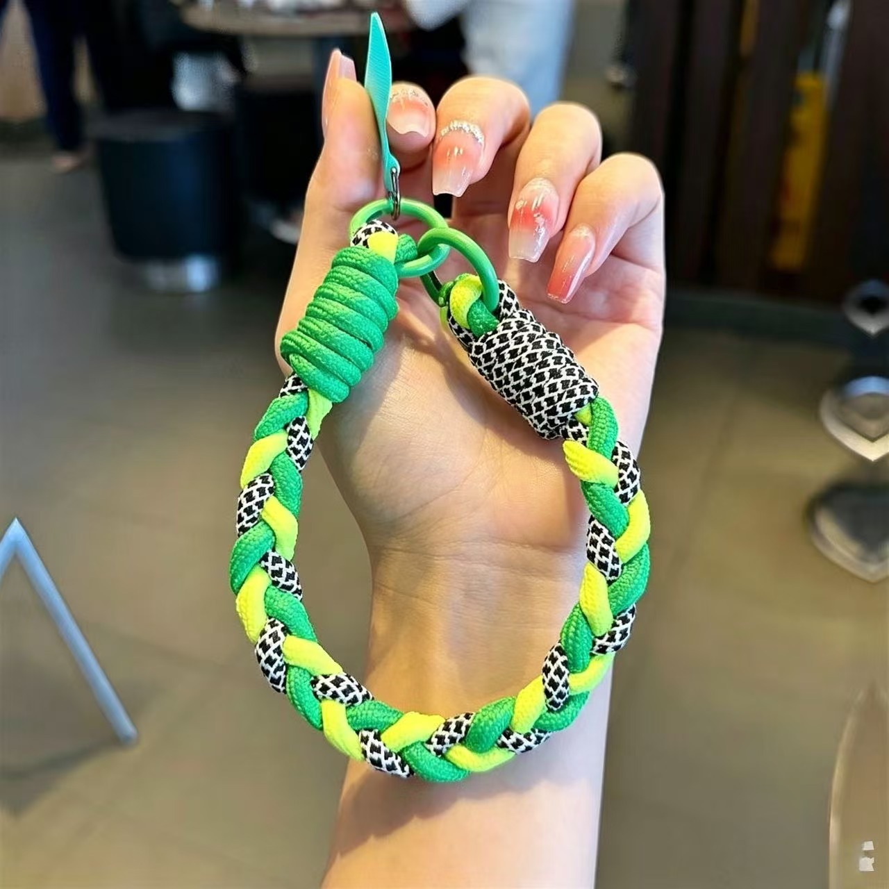 Contrast Color Camera Twist Wrist Keychain Phone Outdoor Lanyard Pendant Universal Handheld Woven Sturdy Short Rope