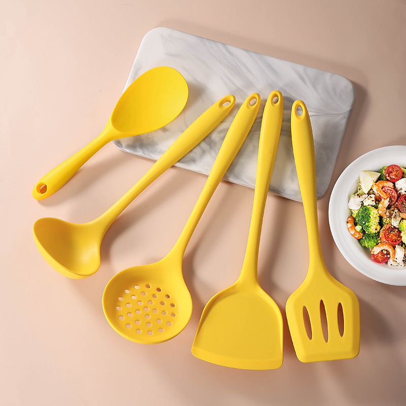 Dark Green Multicolor Avocado Silicone Kitchen Utensils Five-Piece Set Non-stick Pan Kitchenware Spoon Spatula Set Oil Control