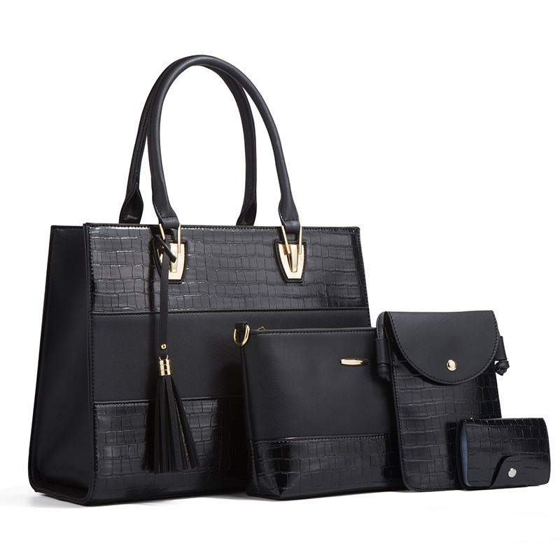 2026 new shoulder crossbody handbag crocodile pattern four-piece set mother-child bag