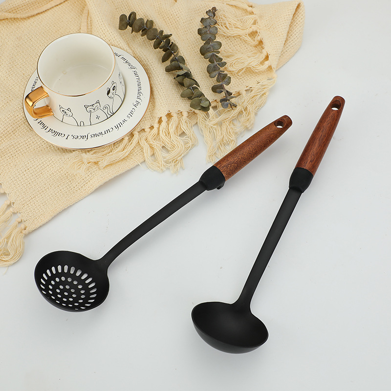 Wrought iron spatula household nitrided iron wok spatula cooking spatula high temperature resistant iron spatula spoon set