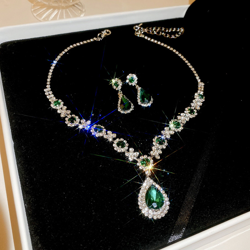 2-Piece Set Teardrop Zirconia Crystal Earrings and Necklace for Women