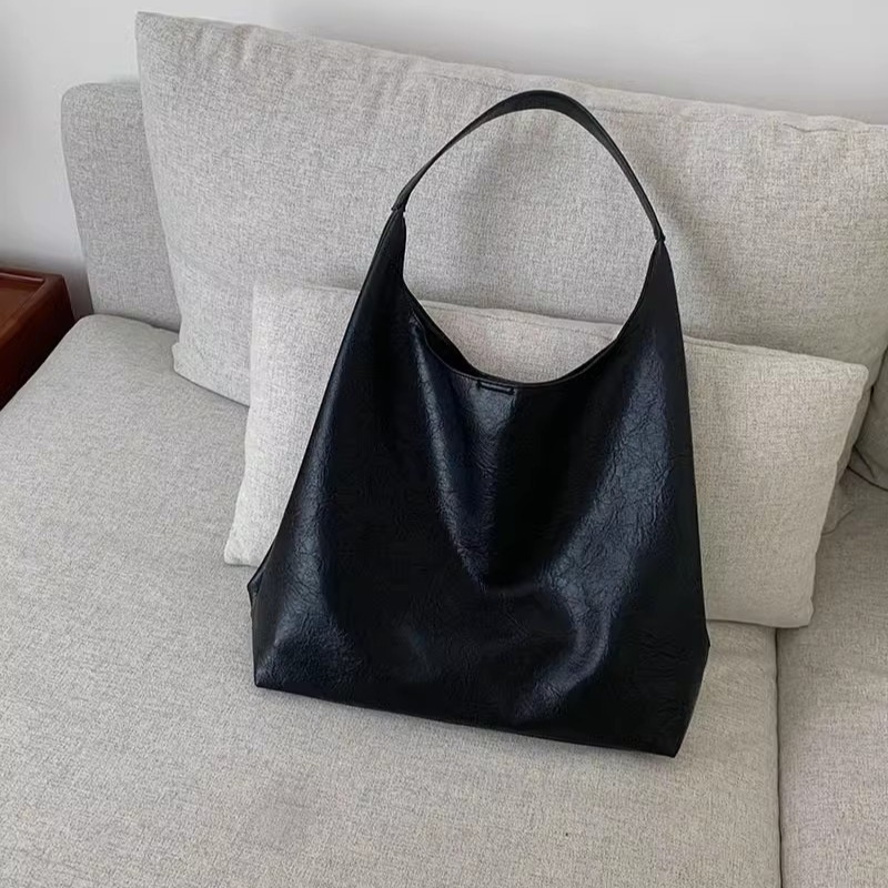Maillard Style Commute Bag Large Capacity Women's Bag 2026 New Popular Relaxed Single Shoulder Tote Bag
