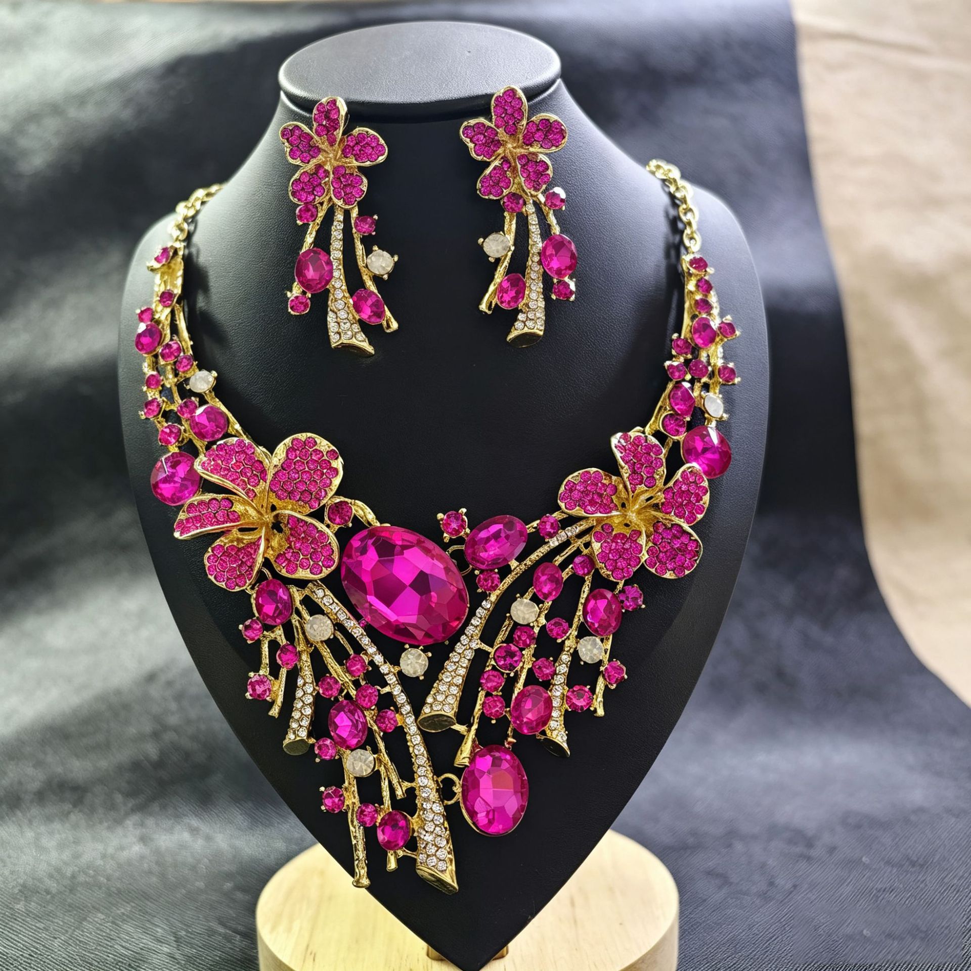Ethnic Flower Exaggerated Necklace Earring Set Combination Jewelry Bride Accessories Dress