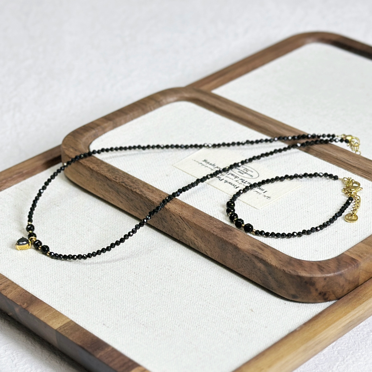 New Titanium Steel Love Black Spinel Necklace Women Agate Freshwater Pearl Crystal Collarbone Chain Sweater Chain