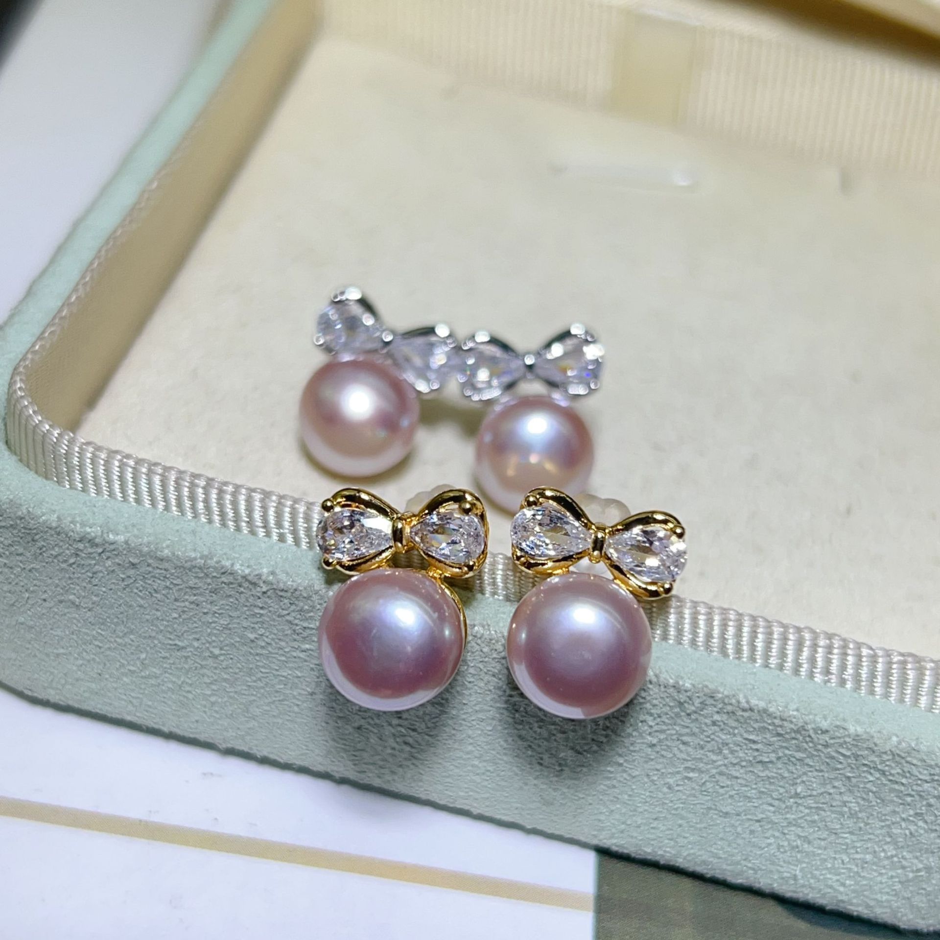 Zhuji Pearl Earrings 8-9MM Bread Pearl 925 Needle Purple Gray Earrings Natural Freshwater Pearl