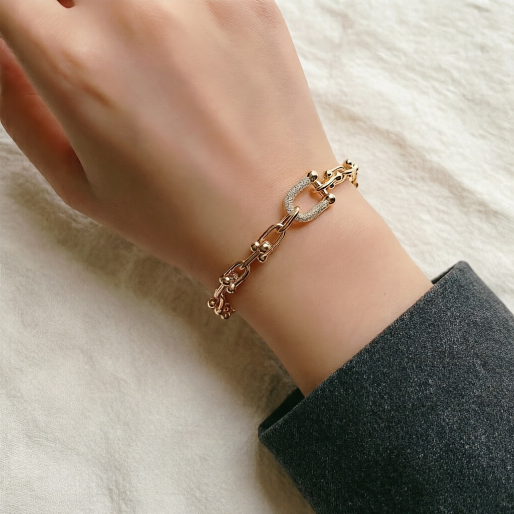 U-shaped zircon bracelet women chain design niche style bracelet