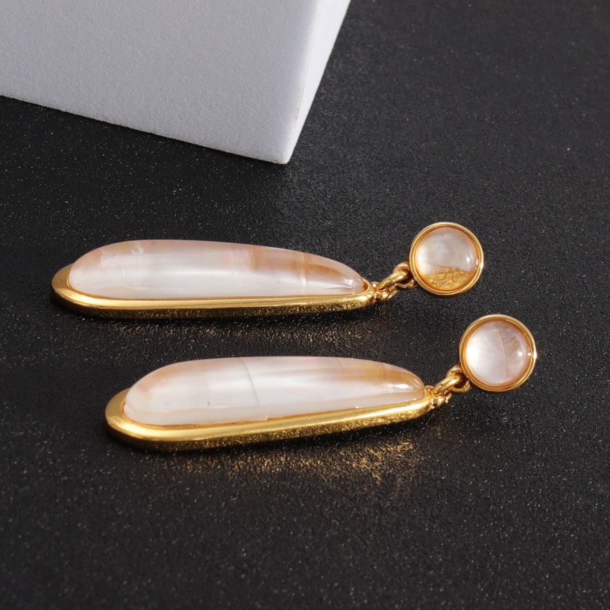 Wind Accessories Design Development Abalone Shell Long Texture Earrings Women