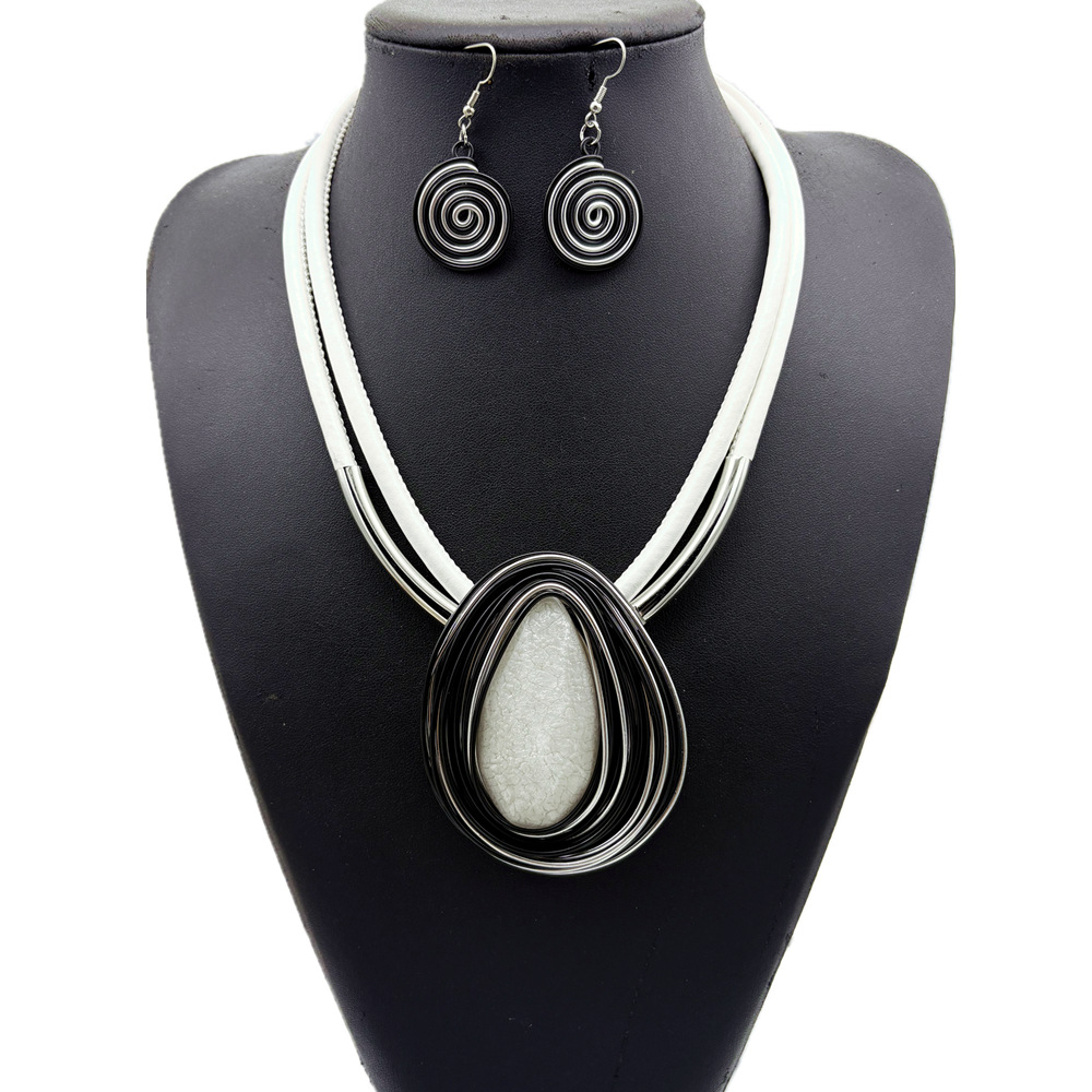 Spanish aluminum strip leather rope resin teardrop pendant necklace and earring set accessories necklace