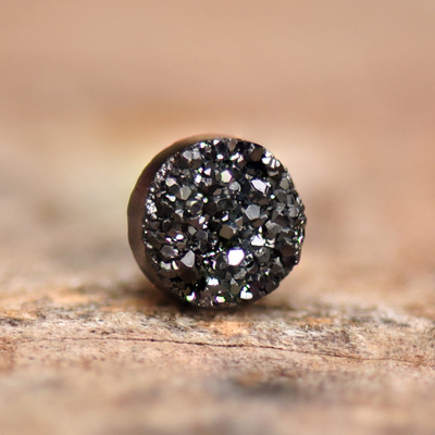 Crystal cluster magnet suction earrings for no hole men and women street ear clip raw stone crystal