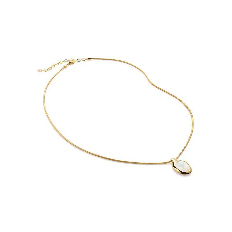 Monica Flowing Light Gemstone Necklace S925 Silver Gold-Plated Natural Agate Moonstone Niche Snake Bone Chain