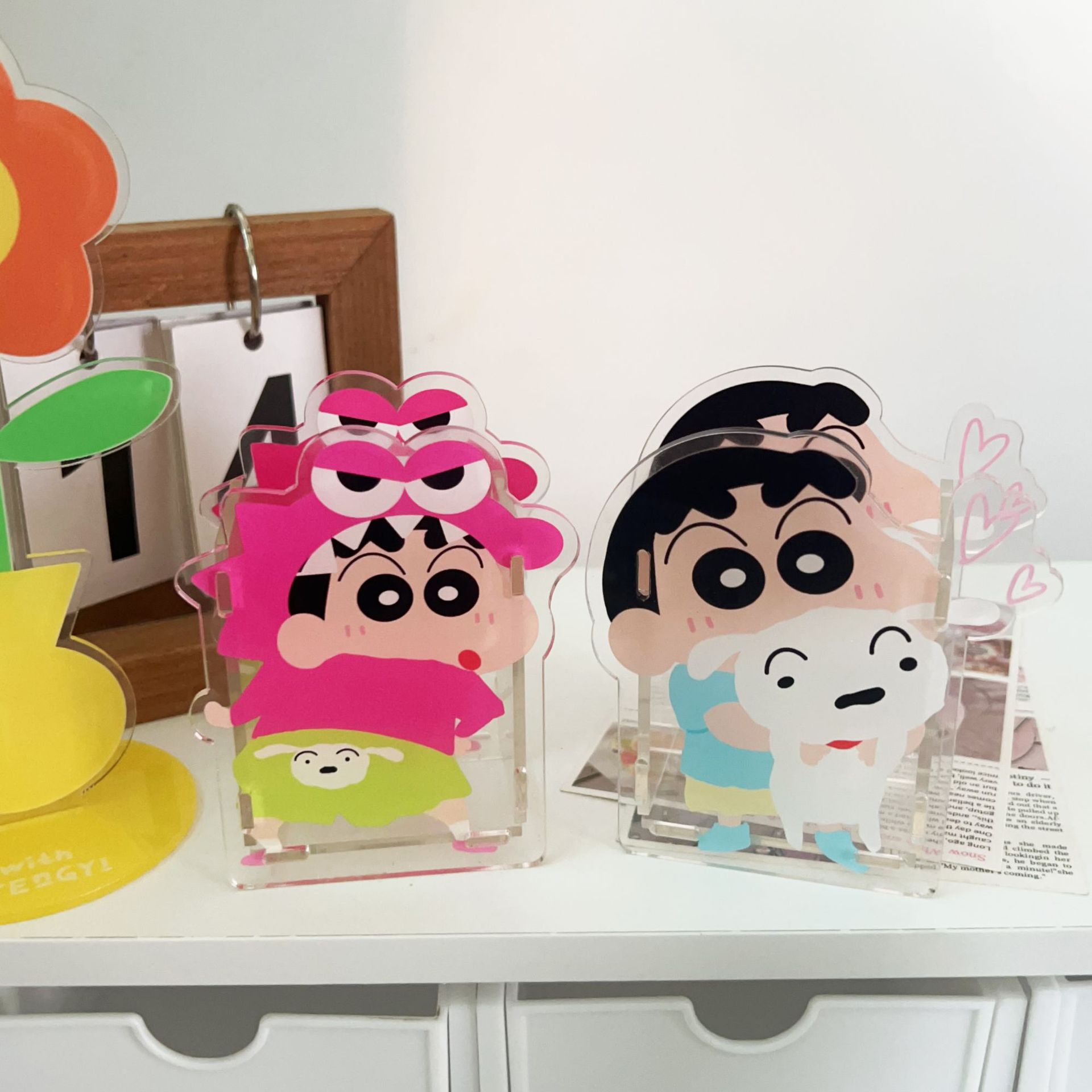 Cute Cartoon Shin-chan Acrylic Pencil Holder Desktop Storage Box Student Large Capacity Cosmetic Stationery Box