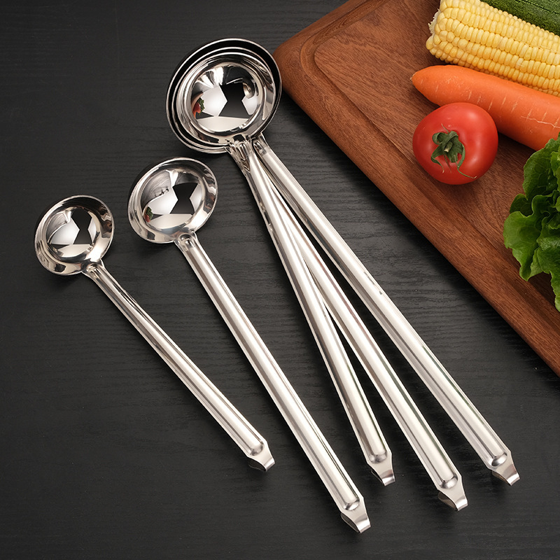 Hooked thickened integrated stainless steel soup spoon, slotted spoon, measuring spoon, long-handled spoon, wine scoop, juice ladle, deepened porridge spoon, rice scoop