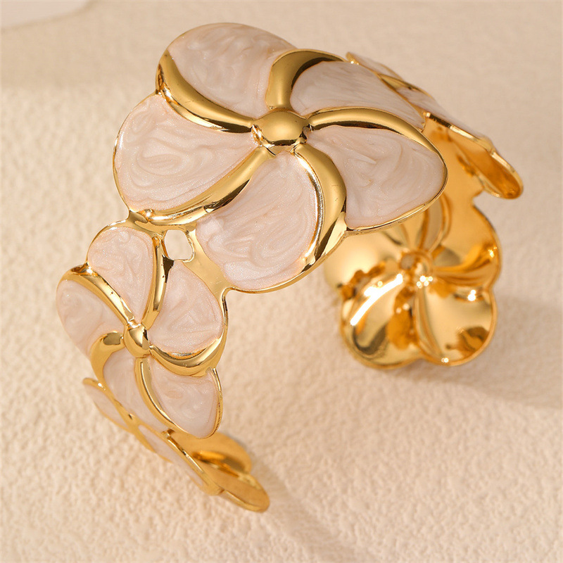 Street Snap Wide Irregular Bracelet Women's Open Hand Accessory