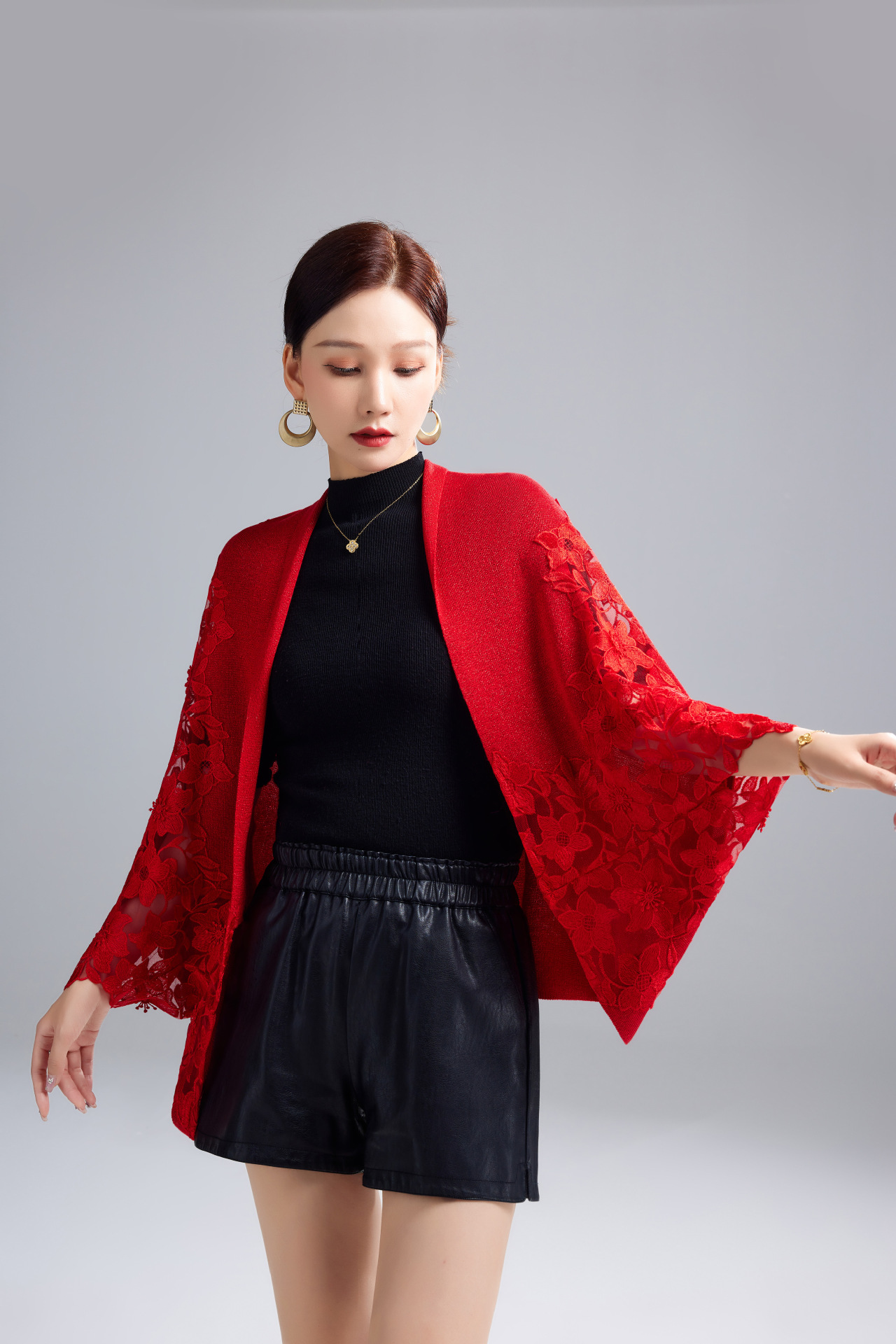 Live Spring Autumn Happy Mother-in-law Heavy Embroidery Cheongsam Outer Wear Wedding Mother Cape Coat Short Shawl