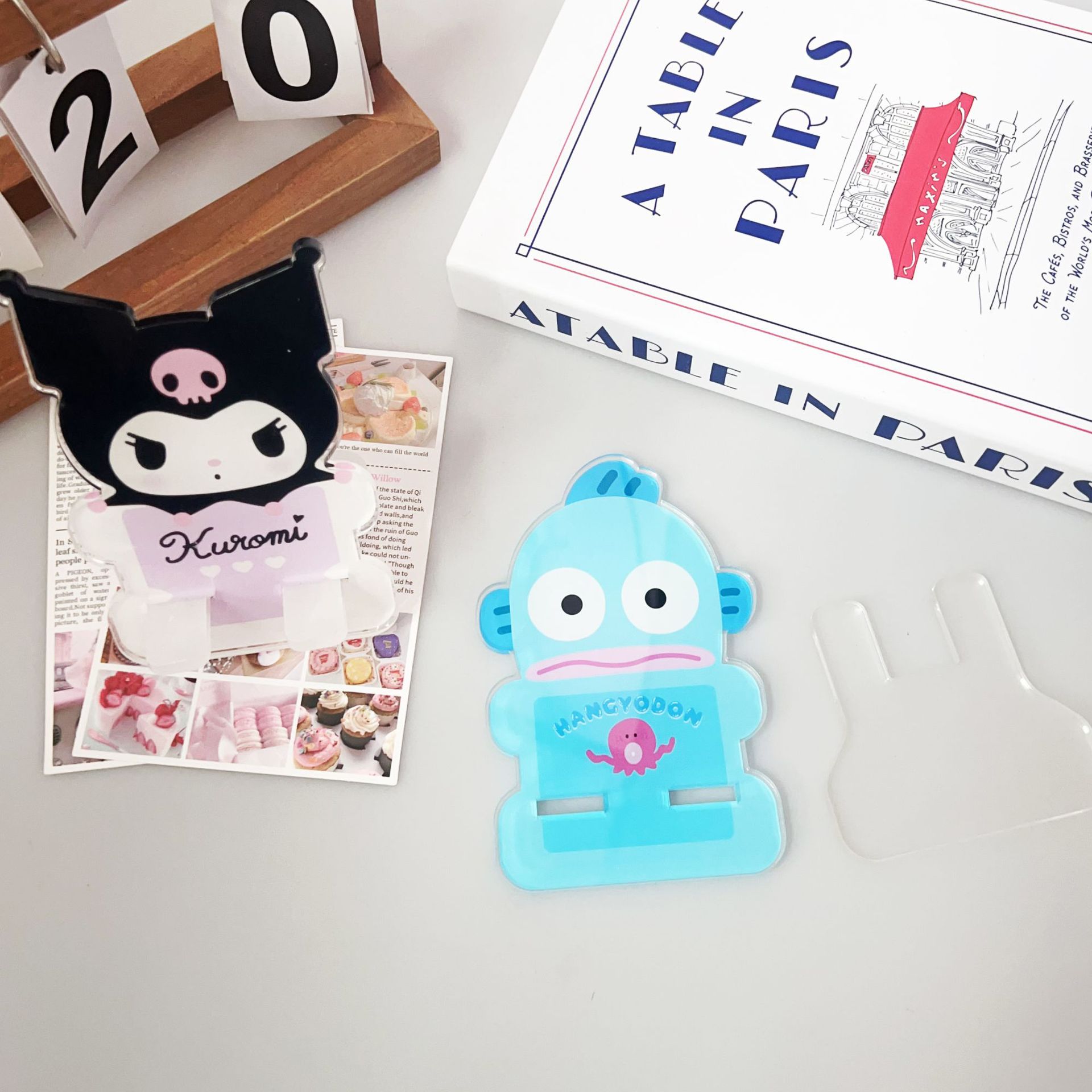 Thickened 5mm Cartoon Desktop Stand Acrylic Kuromi Pochacco Tablet Phone Stand