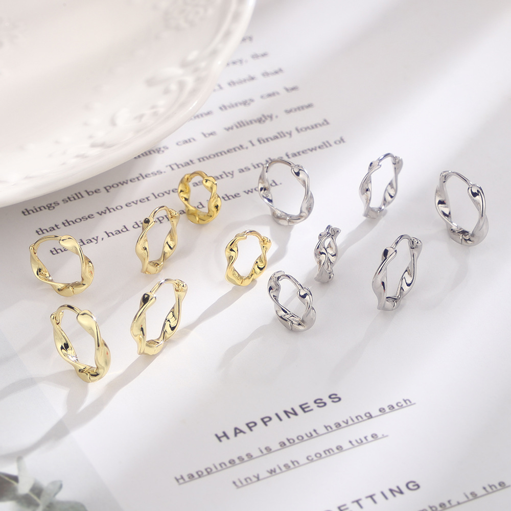 Plain Earring Hoop OL Commute Student Circle Earring Small Simple Zircon Twist Ear Cuff Mobius Ring Earring