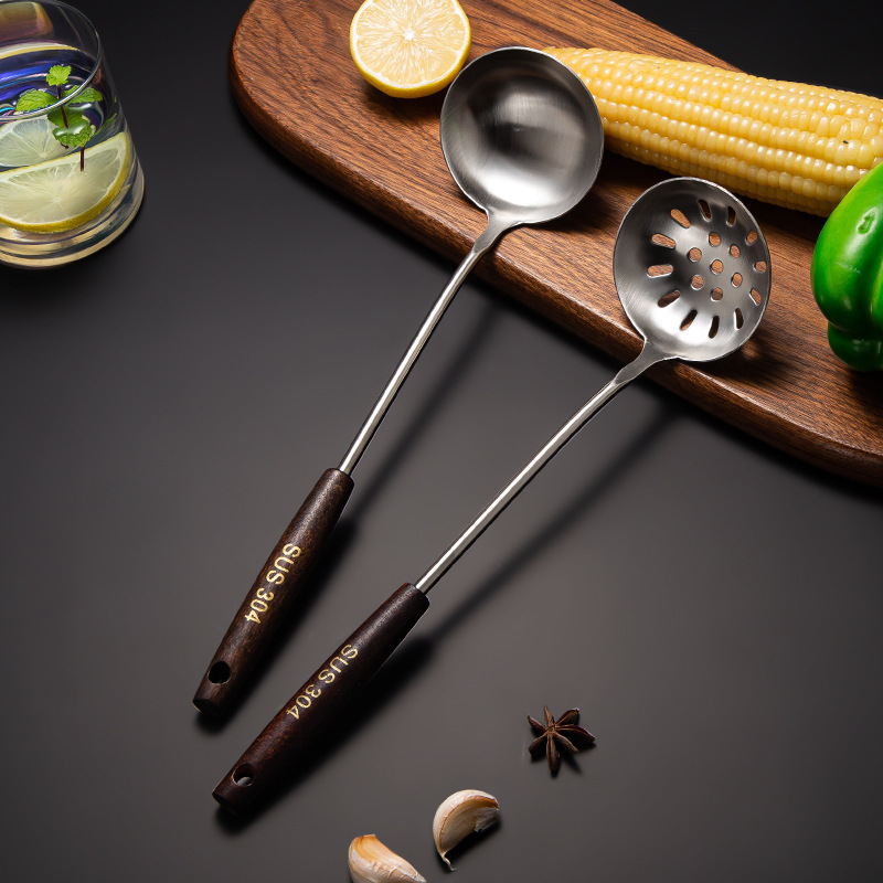 304 stainless steel spatula, thickened wooden handle kitchen tool set, kitchen utensils, cooking spoon, spatula, soup spoon, colander, frying spatula