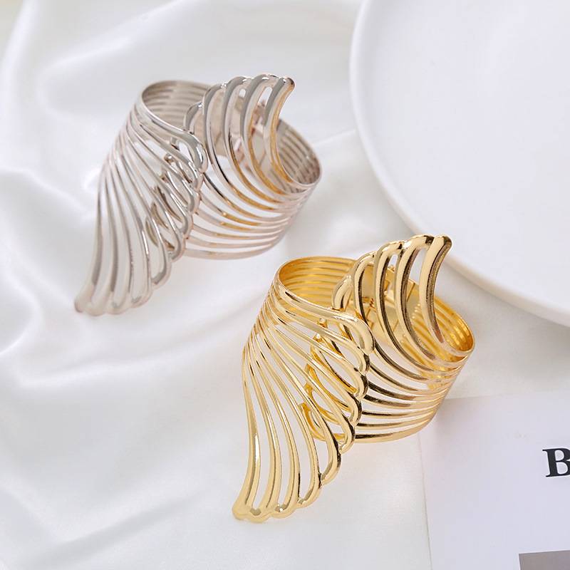 Accessories wing spring open bracelet hollow metal accessory bracelet
