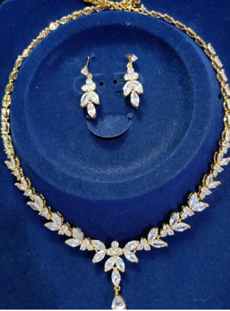Simple long marquise teardrop zirconia white gold necklace and earrings jewelry set, bridal accessories