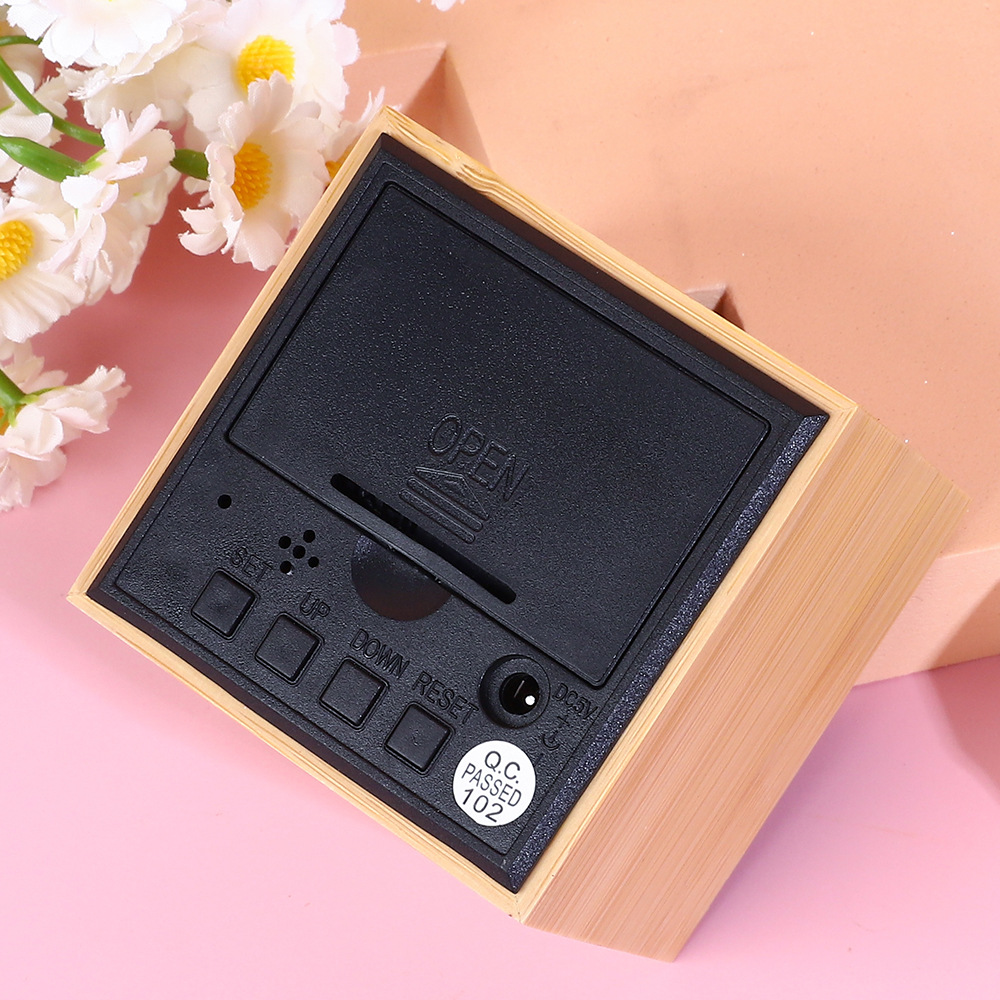 Square bamboo wood mirror surface LED thermometer electronic clock, Japanese and Korean perpetual calendar wooden alarm clock clock