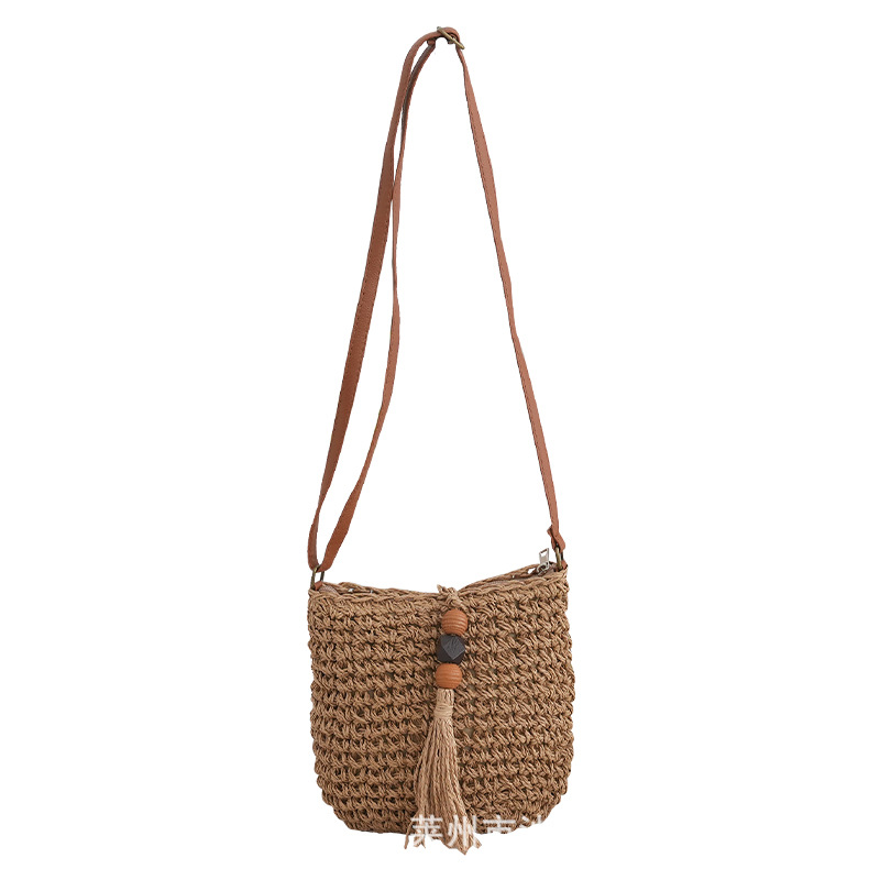 Straw crossbody bag 2024 spring new woven bag tassel pendant casual women's bag beach bag straw bag