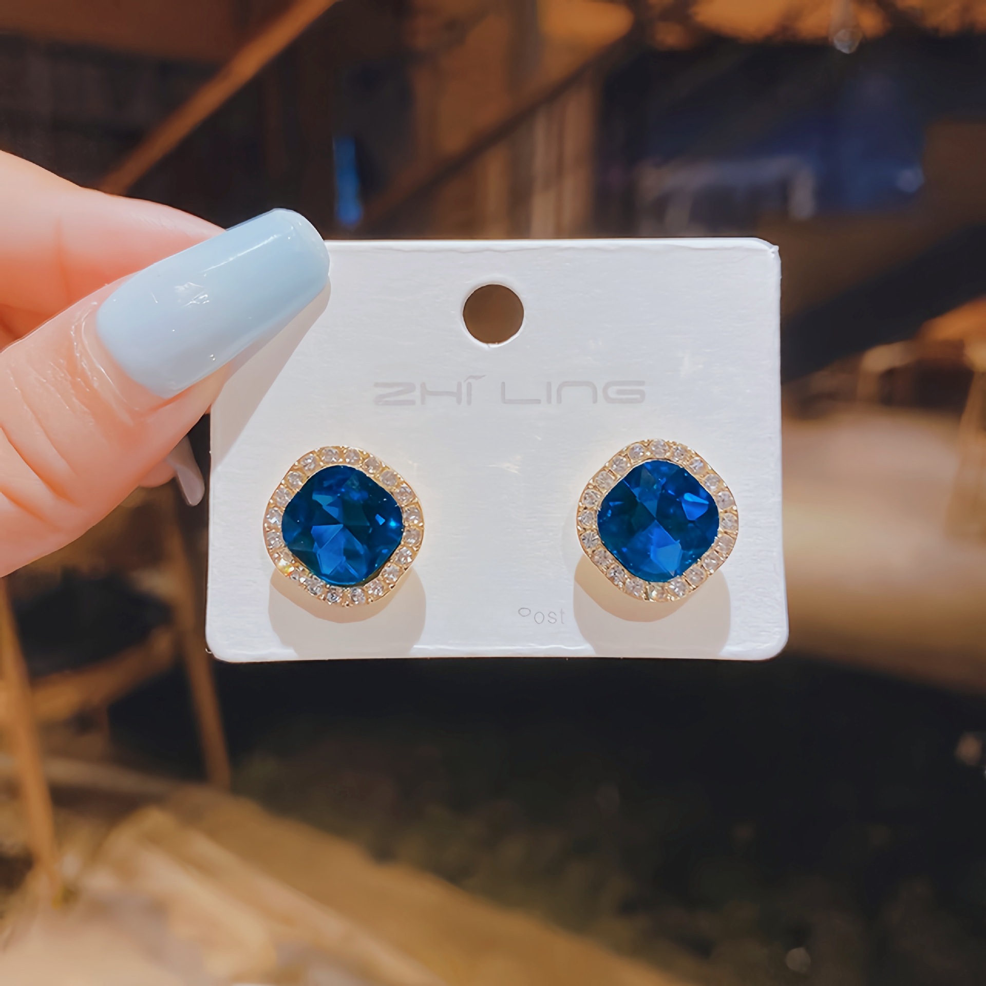 New blue crystal earrings women ear studs 2022 new ear accessories