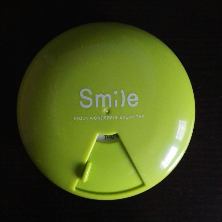 smile mini rotating portable rotating small pill box weekly round pill box portable large capacity box