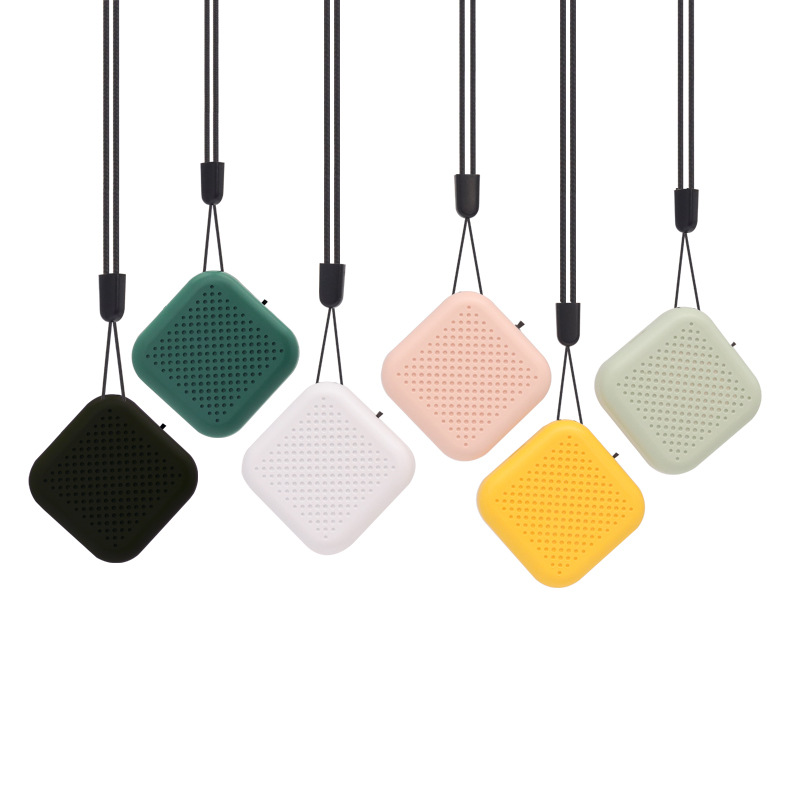 Portable neck-worn air purifier small mini negative ion personal neck-worn purifier remove second-hand smoke formaldehyde