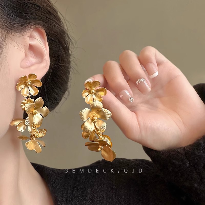Full Diamond Long Tassel Earrings Exaggerated Long Stud Earrings Birthday Dinner Ear Accessories Ear Drops