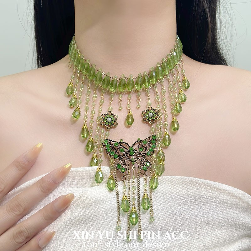 Summer New Butterfly Tassel Beaded Necklace for Women Niche Heavy Craft Sweet Cool Collarbone Chain