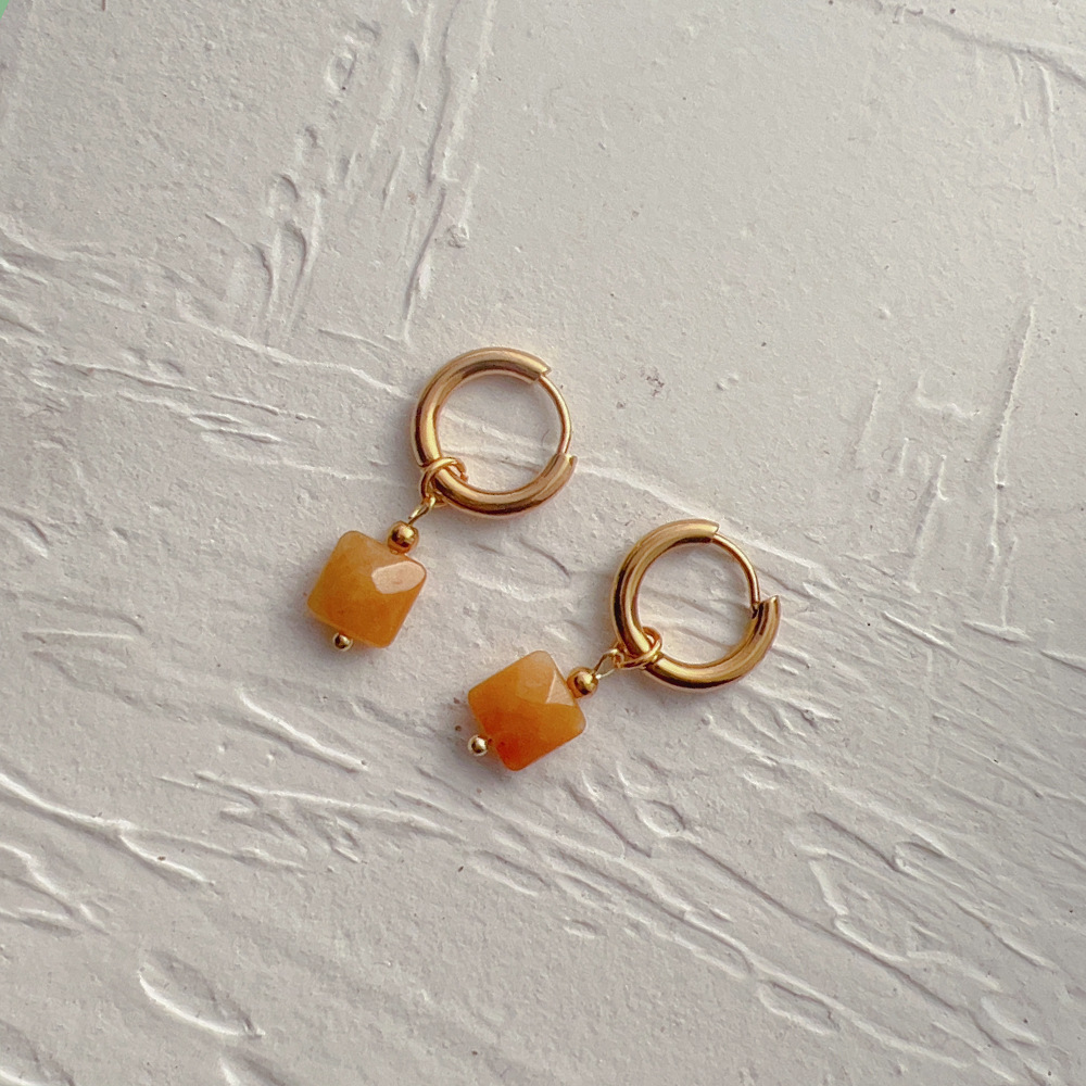 INS-Style Square Earrings: 18K Gold-Plated Stainless Steel Clips with Natural Stone Rhombus Pendants for Women