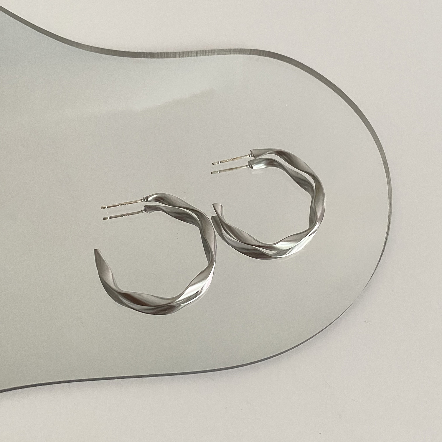 C-shaped circle round face earrings new earring pendant jewelry earring hoop silver needle ear stud