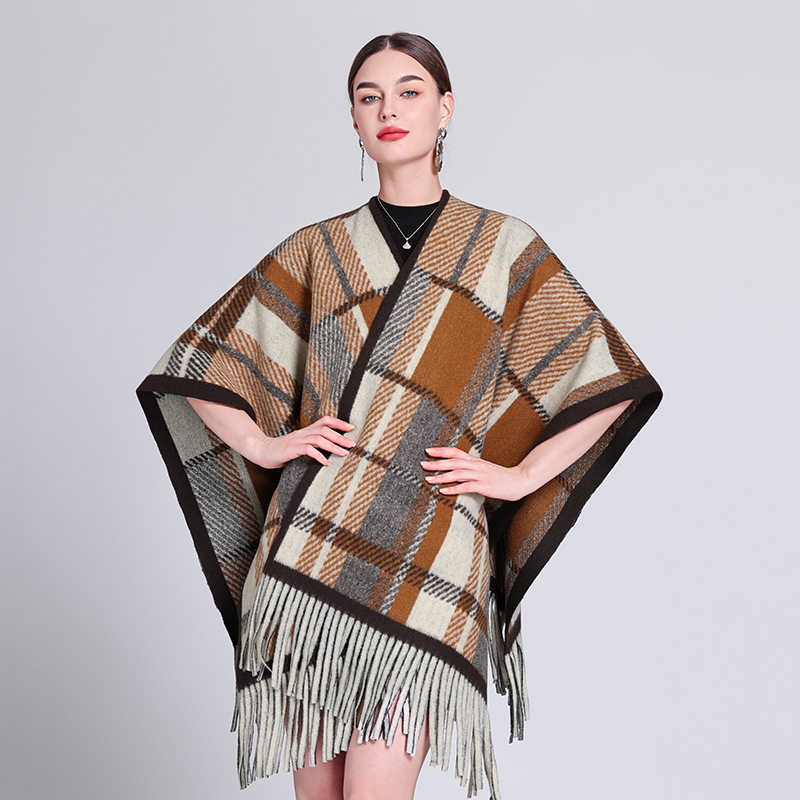 Autumn Winter New Plaid Shawl Outer Wear Tassel Shawl Cape Cape Scarf Coat Women