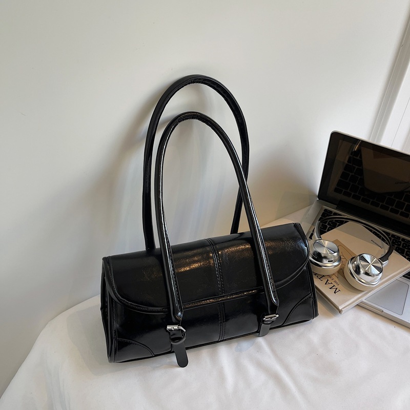 Wax Leather Underarm Bags Women Shoulder Bags Large Capacity Long Baguette Commute Women's Bags