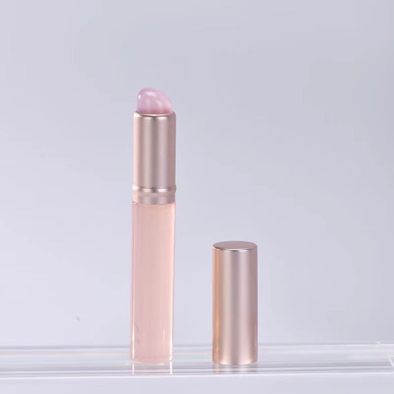 Lipstick lip brush silicone head portable with cap blending round head concealer Cangzhou makeup brush new makeup tool
