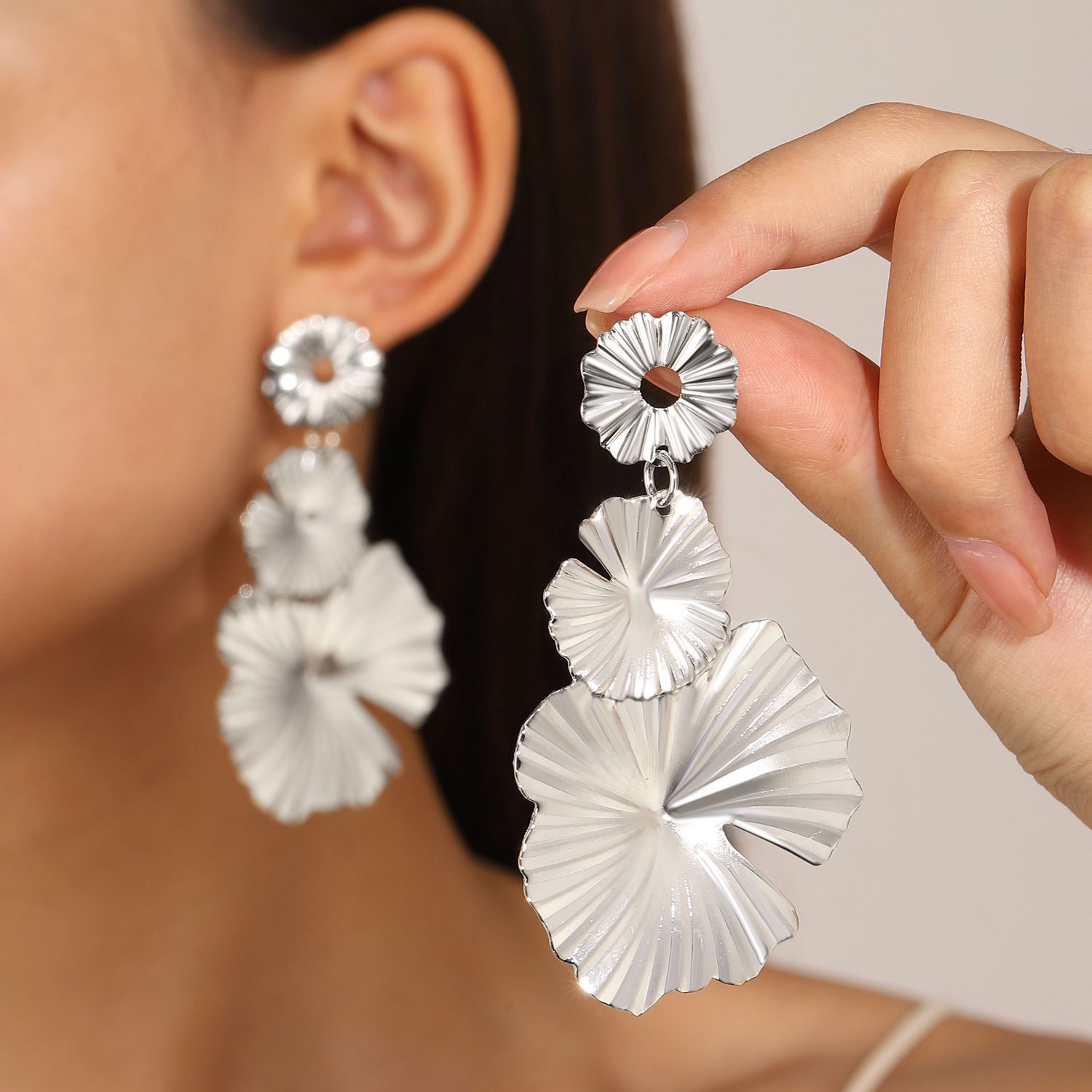 Windy Large Petal Long Earrings Matte Exaggerated Geometric Earrings Women