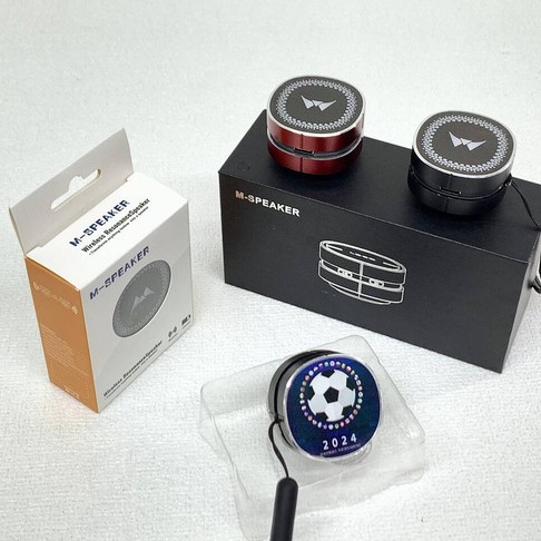Aluminum alloy bone conduction resonance Bluetooth speaker wireless portable lanyard LED colorful light devil football