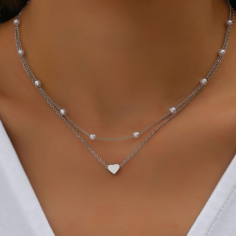 Jewelry Accessory Pearl Heart Pendant Necklace for Women Alloy Layered Collarbone Chain