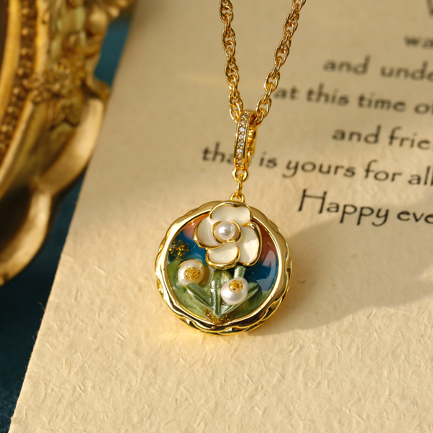 Xiaoxin Real Gold Plated Oil Painting Necklace Vintage Camellia Flower Pendant Sweater Chain Autumn Winter