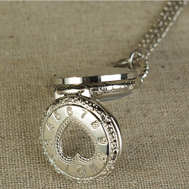 Small love heart pocket watch student watch couple watch exam watch