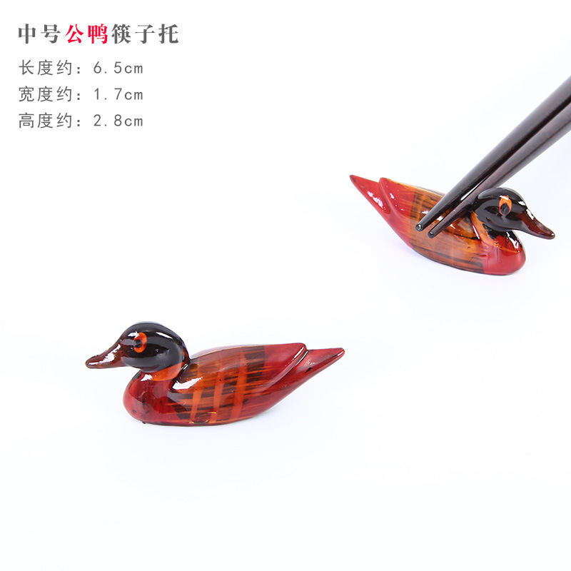 Chopstick rest, Japanese-style wooden mandarin duck chopstick rest, restaurant hotel small duck, cute duck chopstick rest, tableware shelf