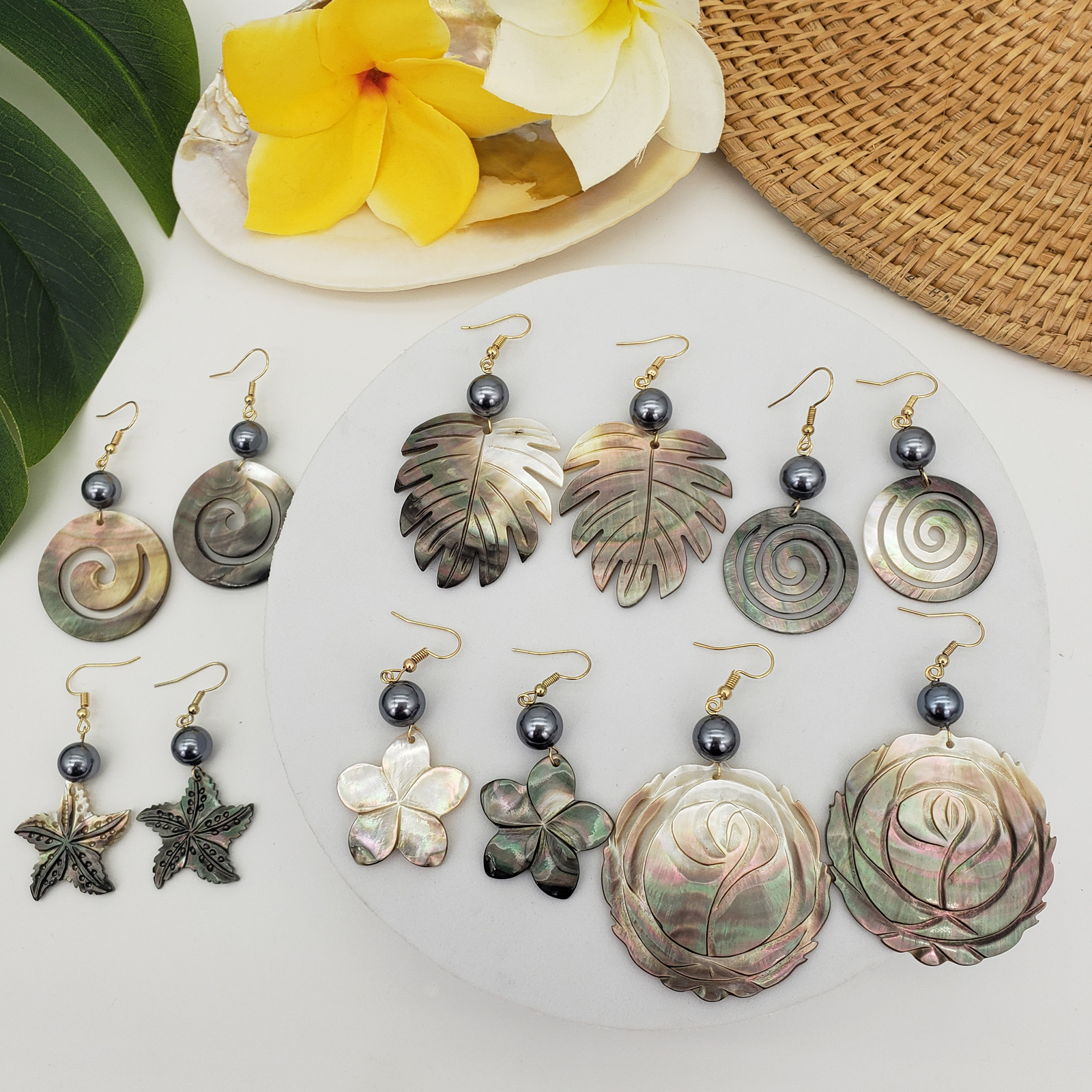 Exclusive Natural Black Shell Earrings Tropical Island Style Shell Pearl Earrings for Women