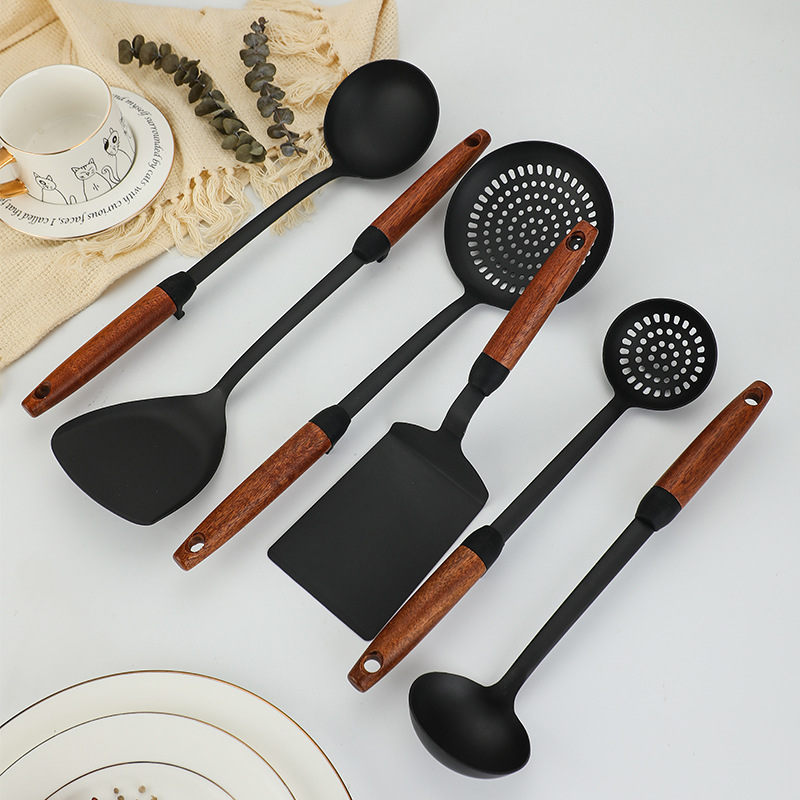 Wrought iron spatula household nitrided iron wok spatula cooking spatula high temperature resistant iron spatula spoon set