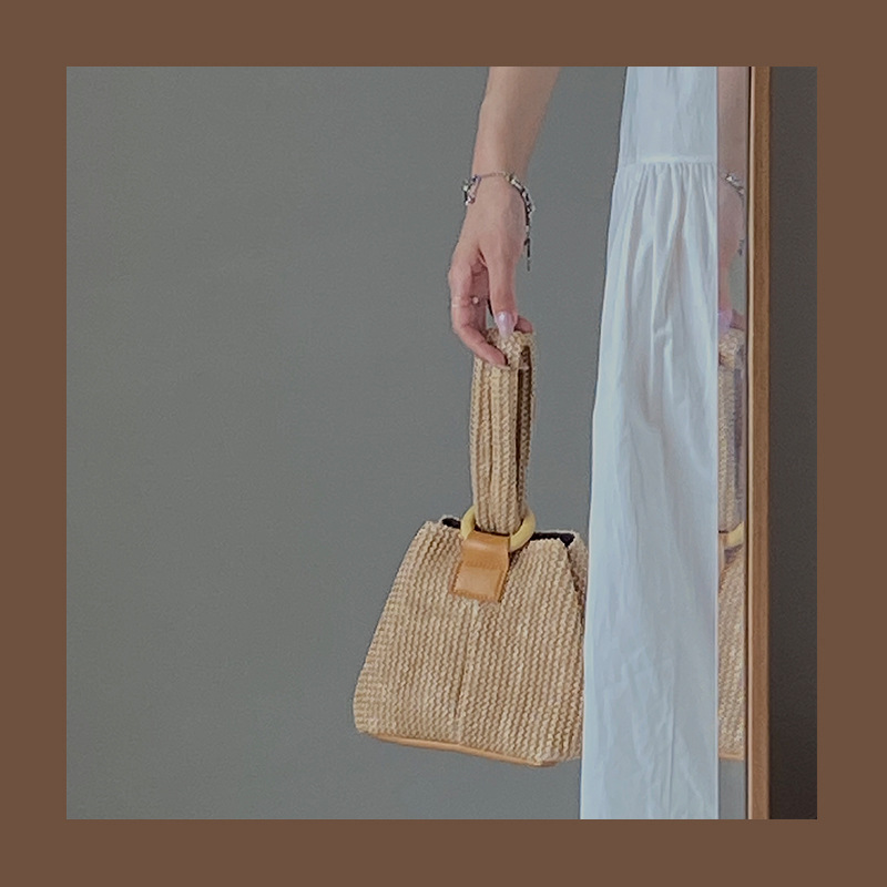 Cute Handwoven Straw Bag for Girls 2026 New Summer Chain Bag Single Shoulder Woven Bag